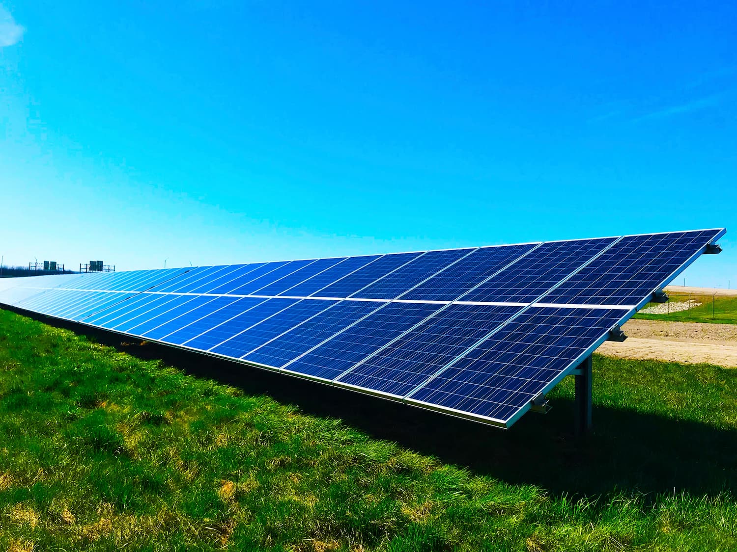 Paneles solares Ecuador,paneles solares Guayaquil,sistemas fotovoltaicos Ecuador